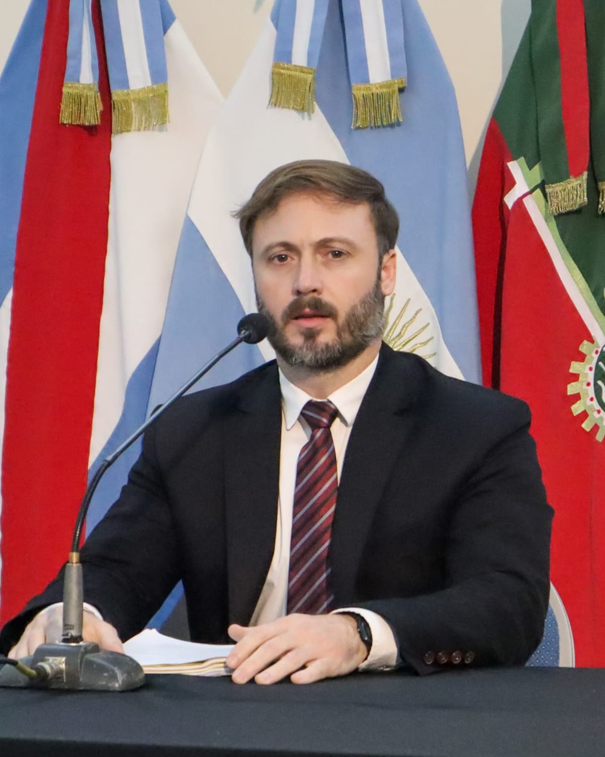 Azcué desafió a la oposición: No nos importa que nos amenacen porque contamos con el apoyo de la gente - 7PAGINAS