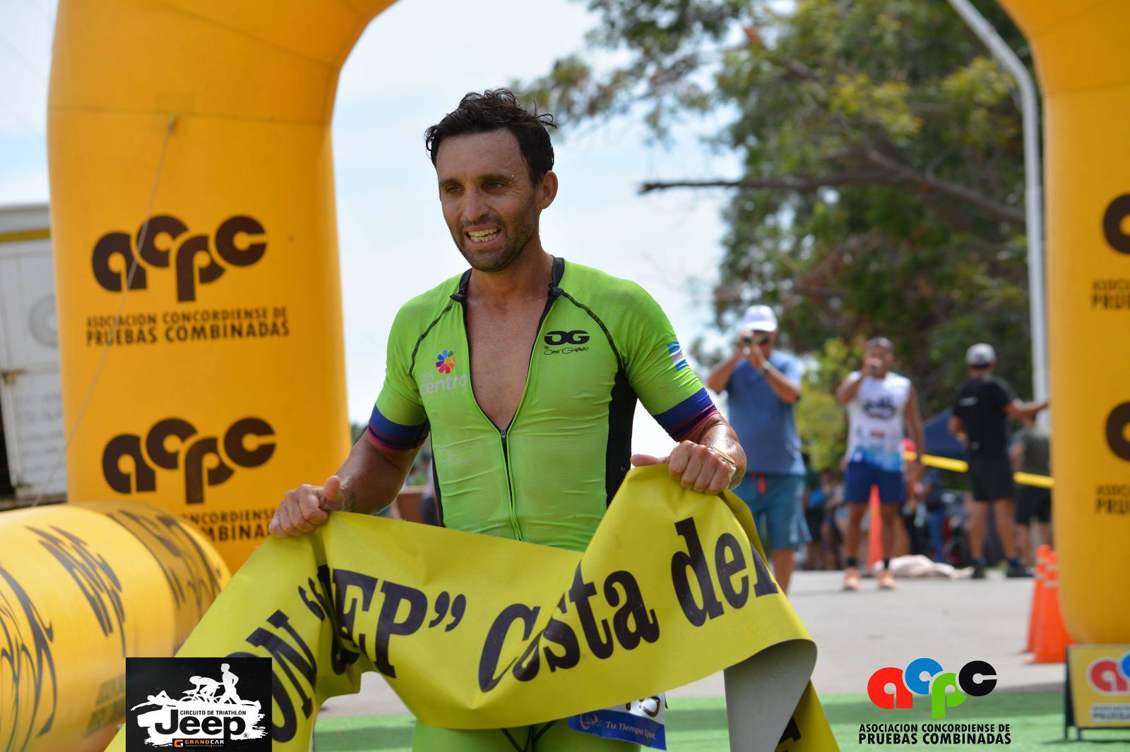 Álvarez y Marsilli ganaron el triatlón de Santa Ana - 7PAGINAS