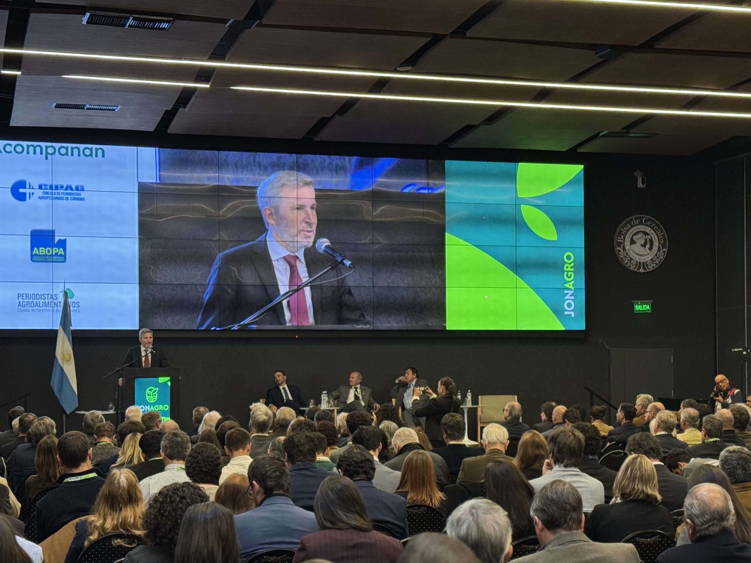 "Bajar las malditas retenciones": Frigerio lideró el reclamo del campo en Jonagro 2026 y propuso un nuevo pacto fiscal - 7PAGINAS