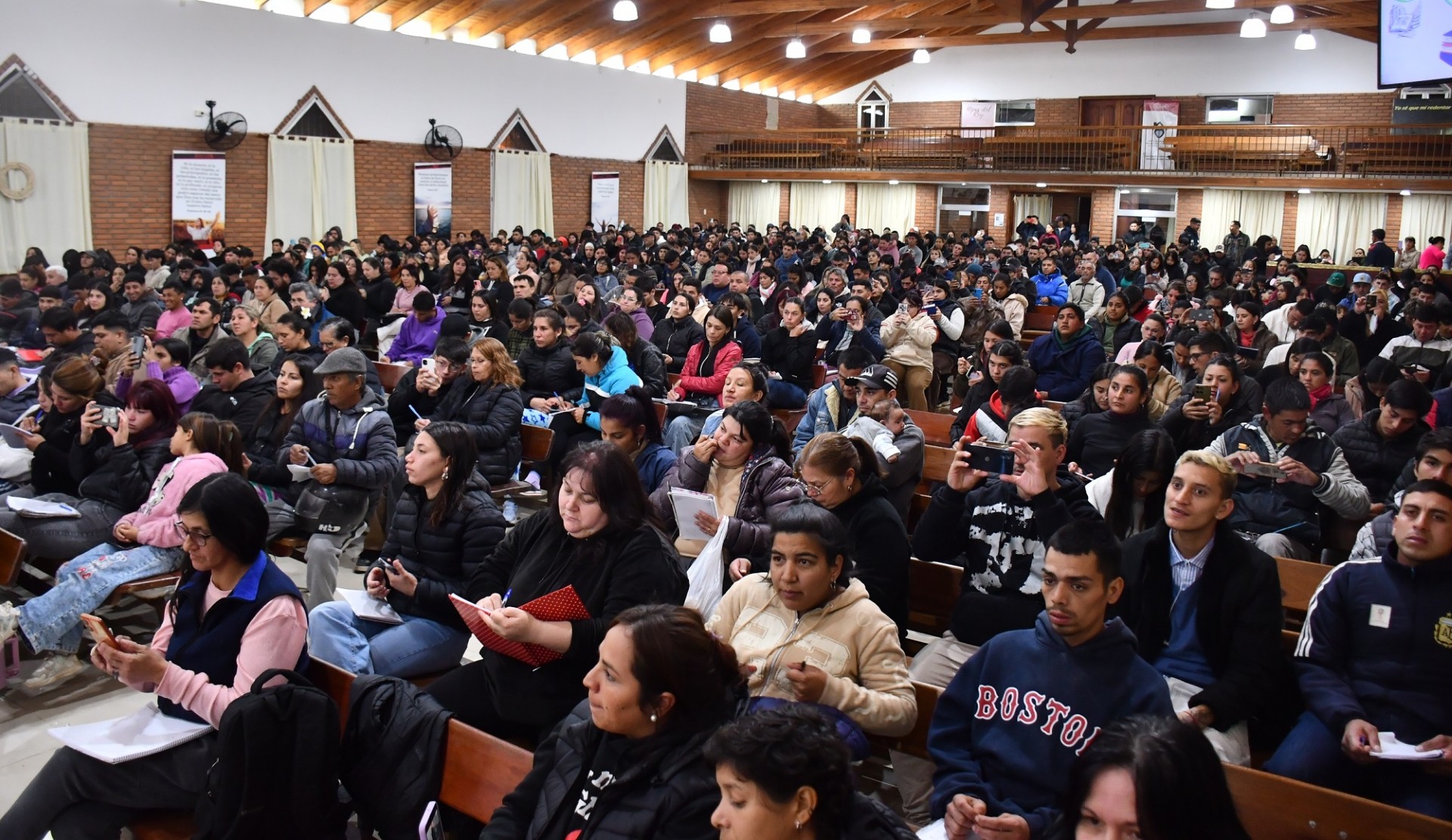 Más de mil vecinos de la zona noroeste de Concordia realizan el curso para la licencia de conducir - 7PAGINAS