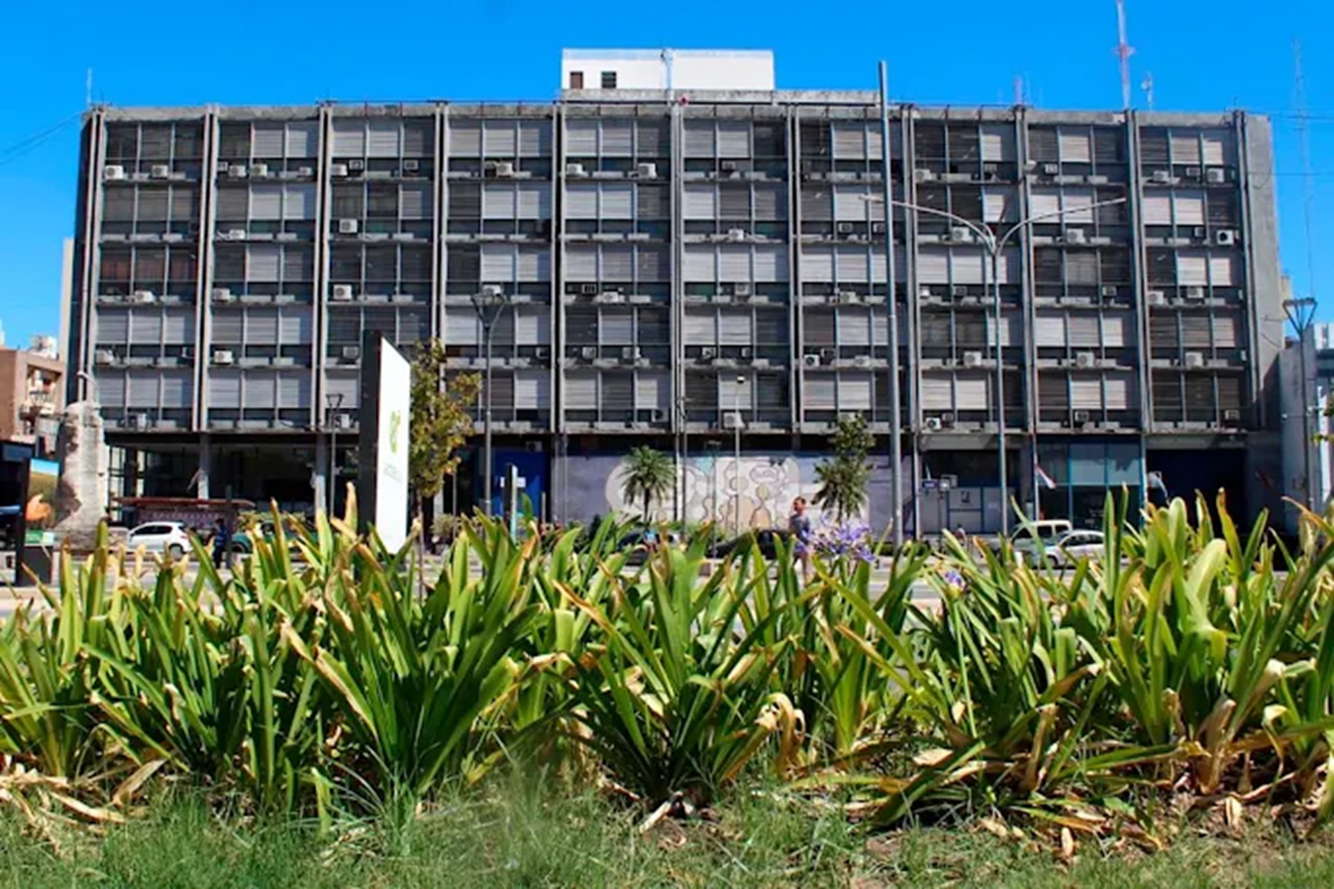Paro docente: el CGE asegura que el 73,5% de los docentes entrerrianos asistió a las escuelas - 7PAGINAS