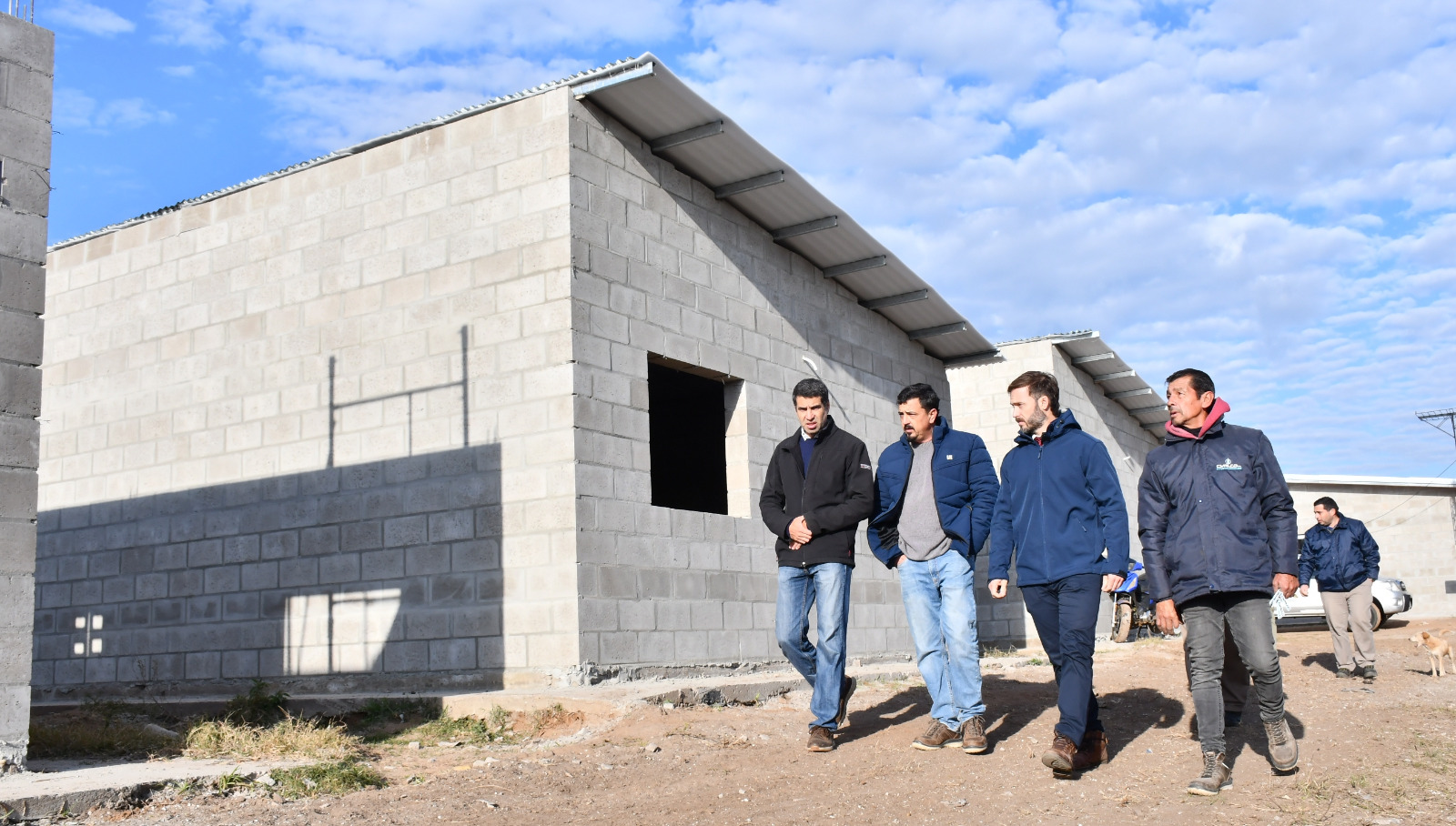Ante la amenaza de "El Niño", Azcué apura la construcción de viviendas en Agua Patito para relocalizar a familias de zonas inundables - 7PAGINAS