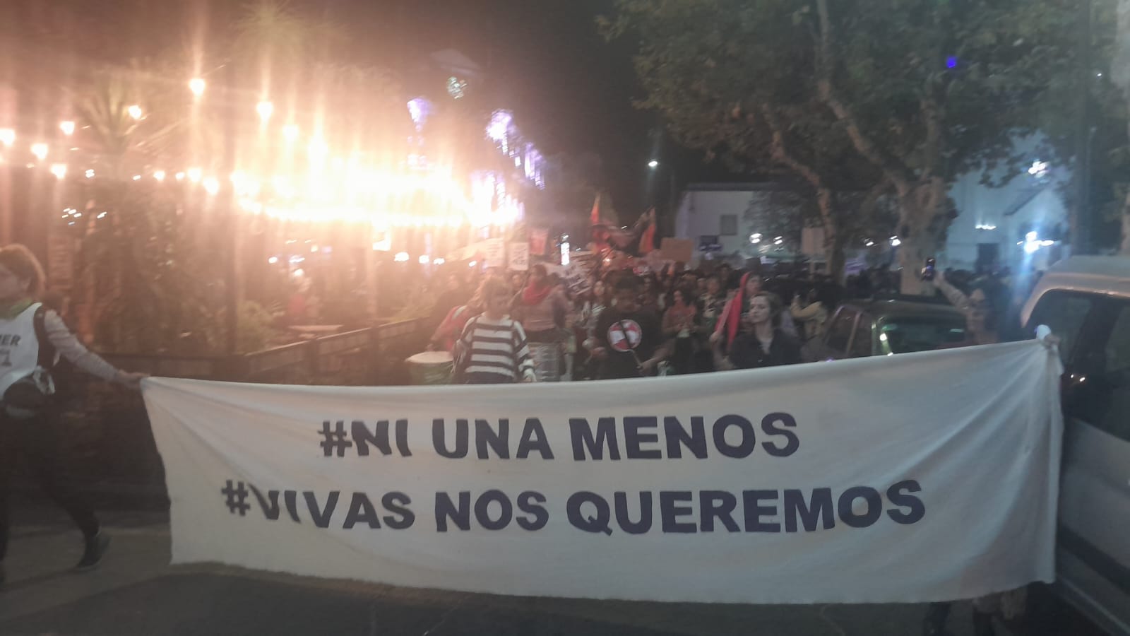 Ni una menos: La multitudinaria marcha en Concordia ardió contra la policía, la justicia y el estado - 7PAGINAS