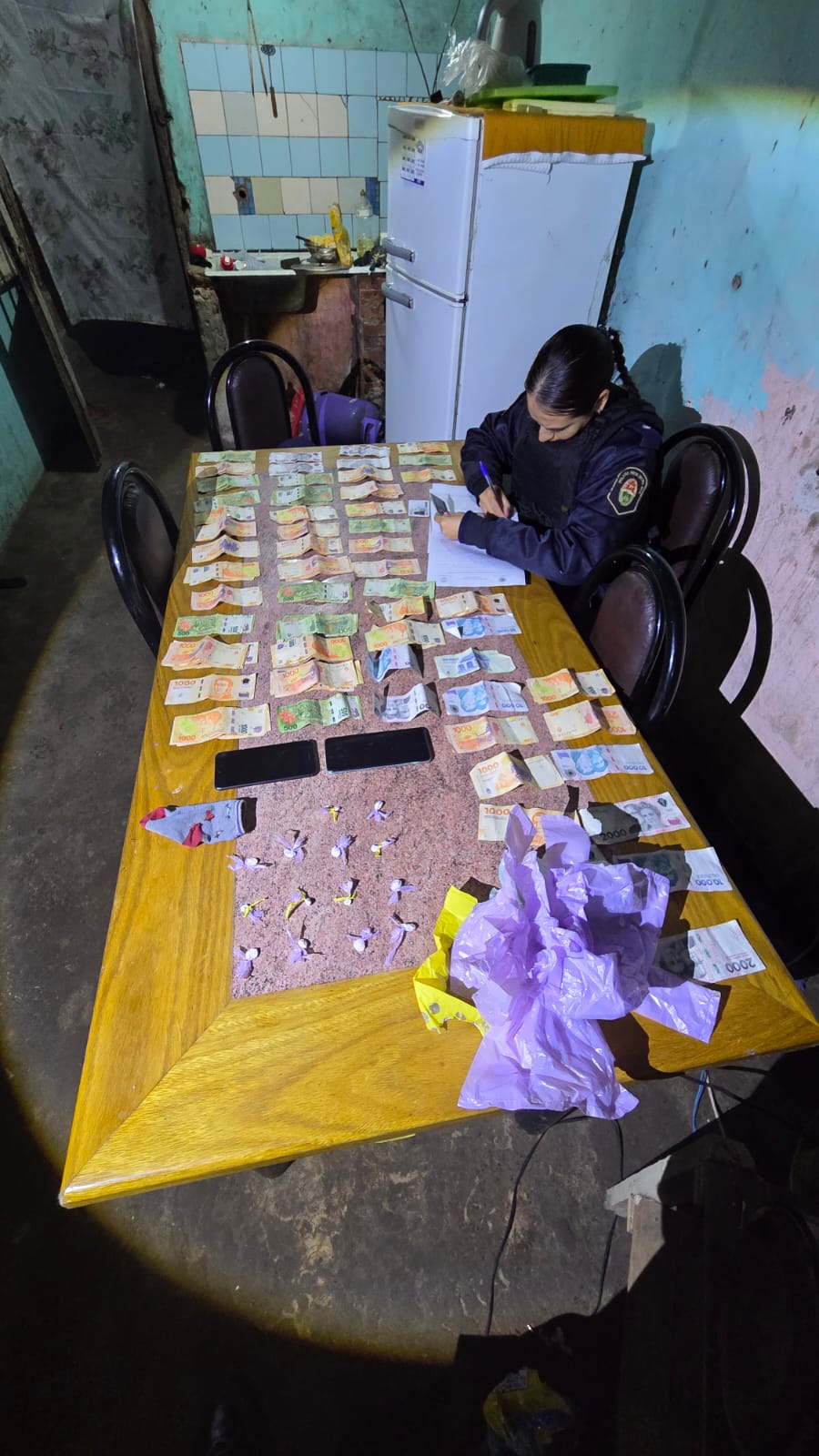Cuatro detenidos por narcomenudeo tras una serie de allanamientos en Concordia - 7PAGINAS